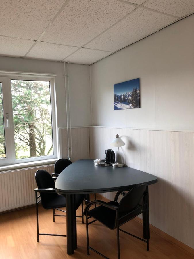 KlaaswaalVredig Toeven公寓 外观 照片